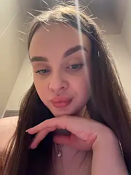 KristiRich live sex cam