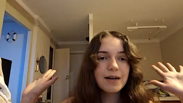 KellyKelik's cam snapshot