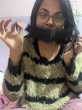 Sandhya_77's cam snapshot