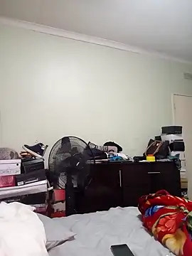 Pogee94's cam snapshot