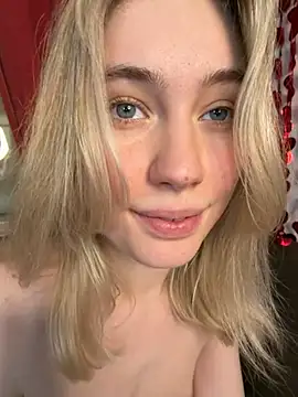 LovelyMiu live sex cam