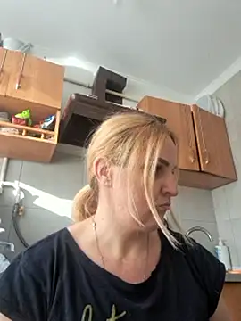 Malichkaanna30's cam snapshot