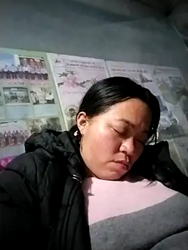 AlilaK2's cam snapshot