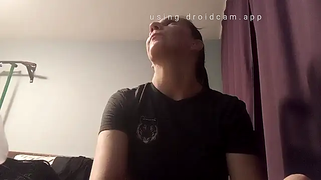 AlfejiRise live sex cam