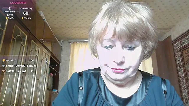 Casey_peach's cam snapshot