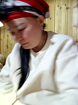 yoowwmr's cam snapshot