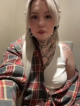 Chiibi's cam snapshot