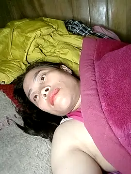 CoMay003's cam snapshot