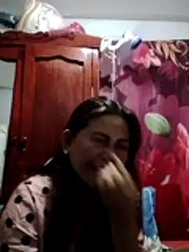 merr_ann123's cam snapshot