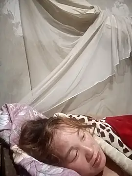 cutebobi's cam snapshot