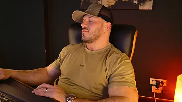 AngeloEric live sex cam