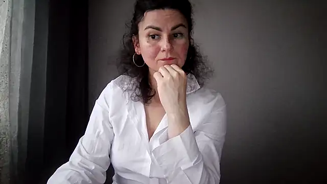 LexiMira254's cam snapshot