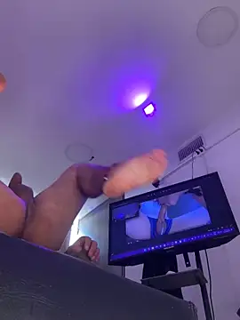 PittAndLunaa live sex cam