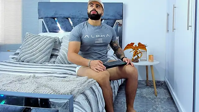 Zack_Froone's cam snapshot