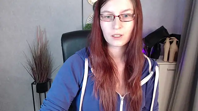 emmaxDelight's cam snapshot