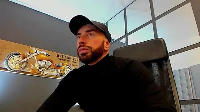 AronGrant's cam snapshot