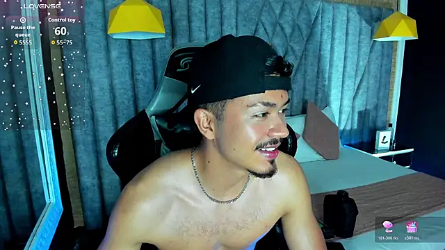 NicolaiKarav's cam snapshot