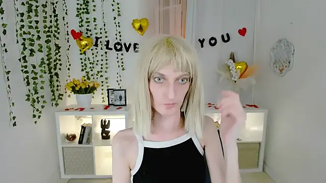 ViktoriaClark's cam snapshot