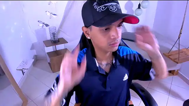 Brand_habes's cam snapshot