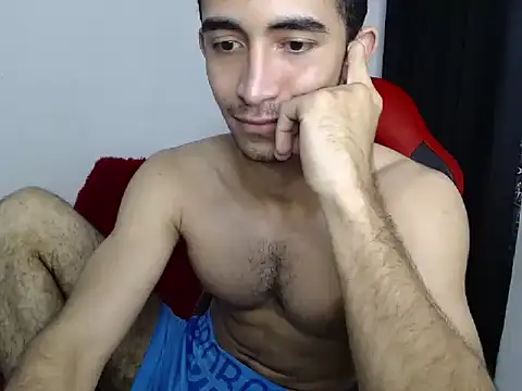 Caius_fox's cam snapshot