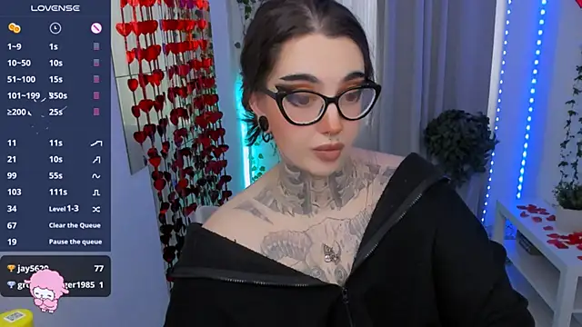 Dixi_Pixi_'s cam snapshot