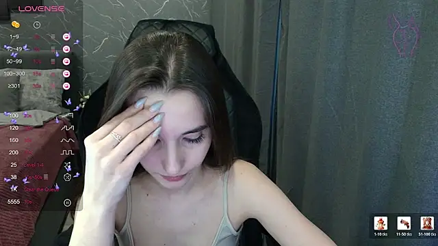 Alice_Weiss's cam snapshot