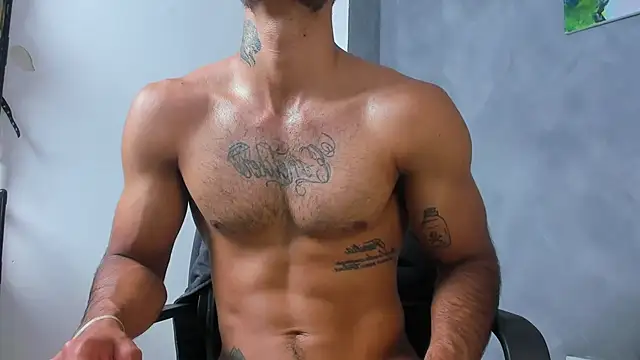 JuanBlade live sex cam