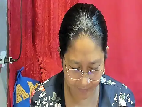 PINAYSUNSHINE38's cam snapshot