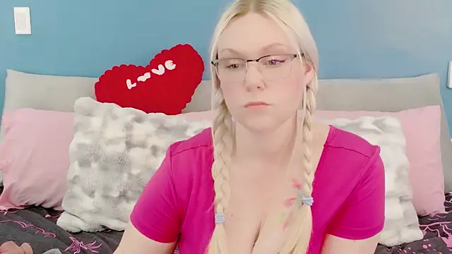 SaraBearXOXO's cam snapshot