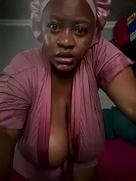 Chubbykarisma27 live sex cam