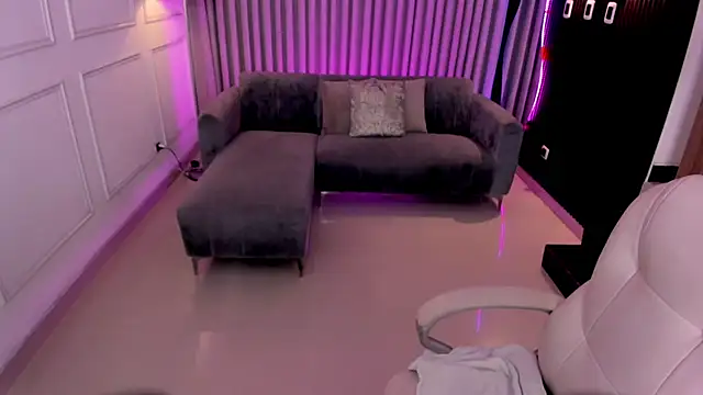 lenah_smith live sex cam