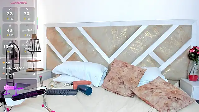 ZiaCalifa live sex cam