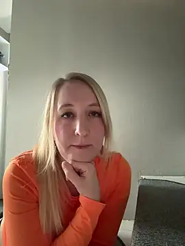 Ninimaus live sex cam