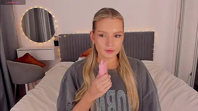 CassieRayss's cam snapshot