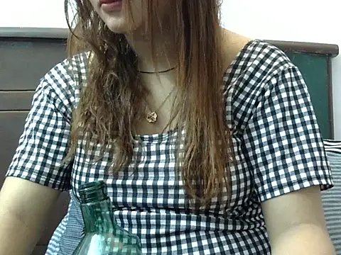 AngelAnaya018's cam snapshot