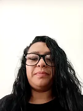 CAMILA--04's cam snapshot