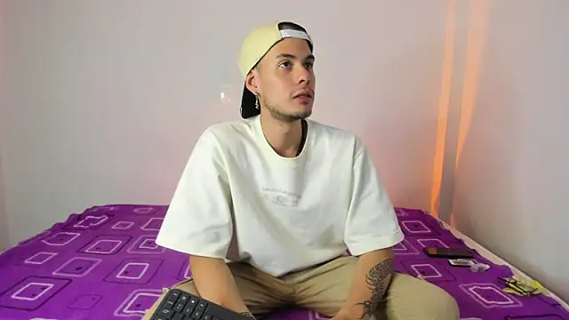 Vlad__night live sex cam