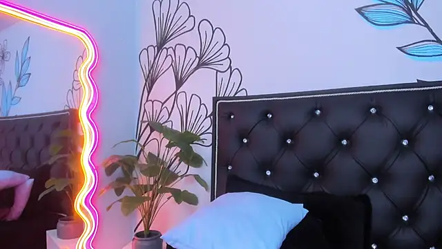 Sweet_Ariadna_ live sex cam