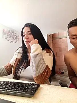 Gaby_milf01 live sex cam