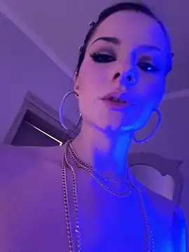 bigJuicyPussy live sex cam