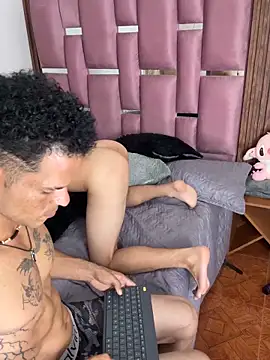 MaxyRyan live sex cam