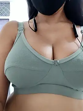 Miya_sistar's cam snapshot