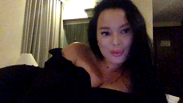 Fayronna's cam snapshot