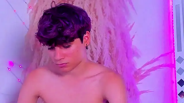 Leo_Glow's cam snapshot