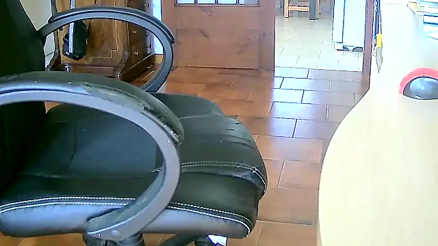 tobikoyuzu's cam snapshot