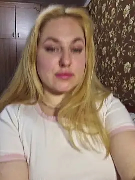 LianaJu's cam snapshot