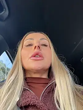 EmaSalis live sex cam