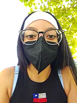 Liarmosca21 live sex cam