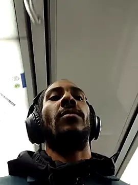 Mikaaa97 live sex cam