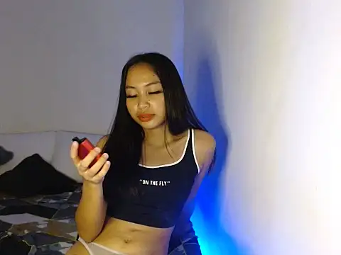 ItsXxxcole3 live sex cam